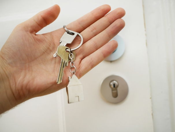 https://MindyS.StopRentingStartOwning.com